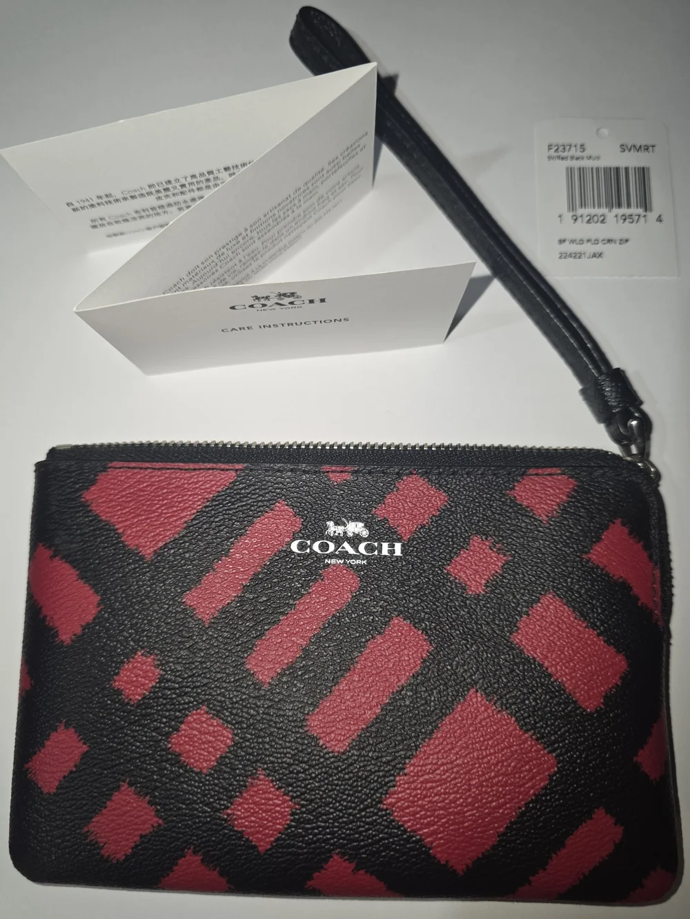 COACH Zip Wristlet Red Black Plaid Print NWT